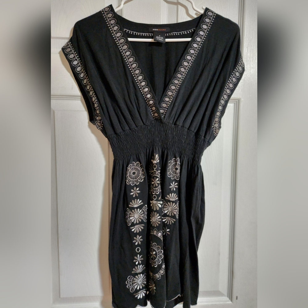 BCBG Sleeveless V-Neck Empire Waist